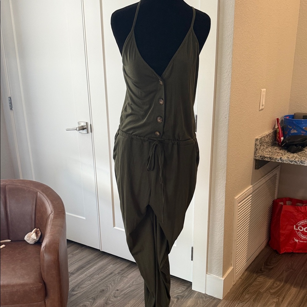 SHEIN Dark Green Buttoned Jumpsuit